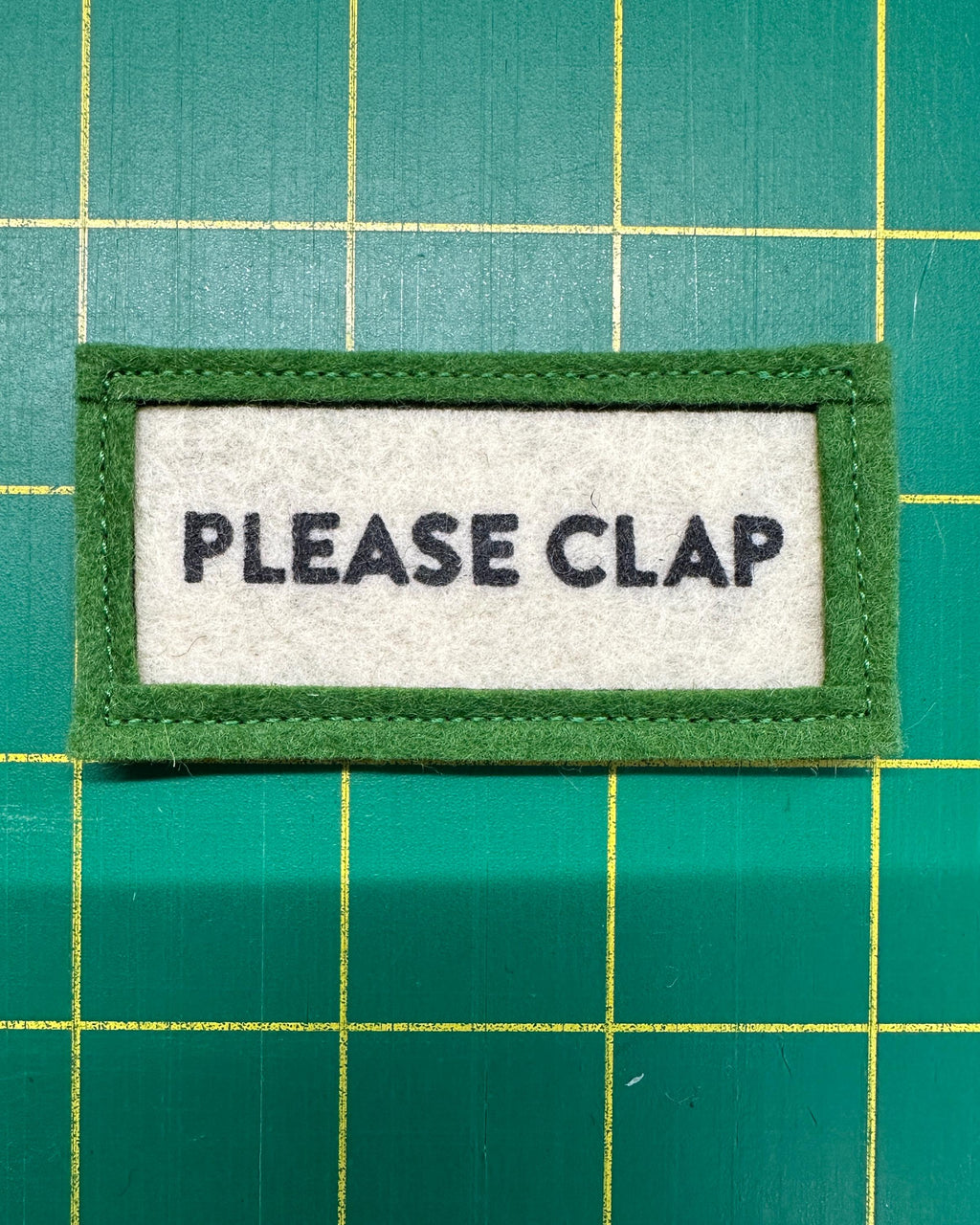 Please Clap | Mini Felt Banner | Refrigerator Magnet